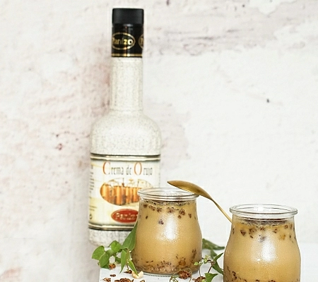 Panna cotta de café y granola