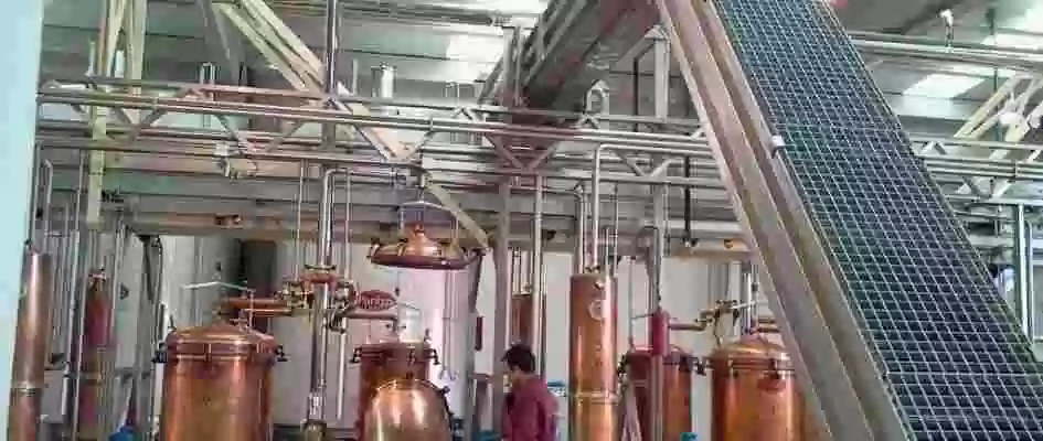 Panizo comienza una campaña récord con la previsión de destilar 3 millones de kilos de orujo